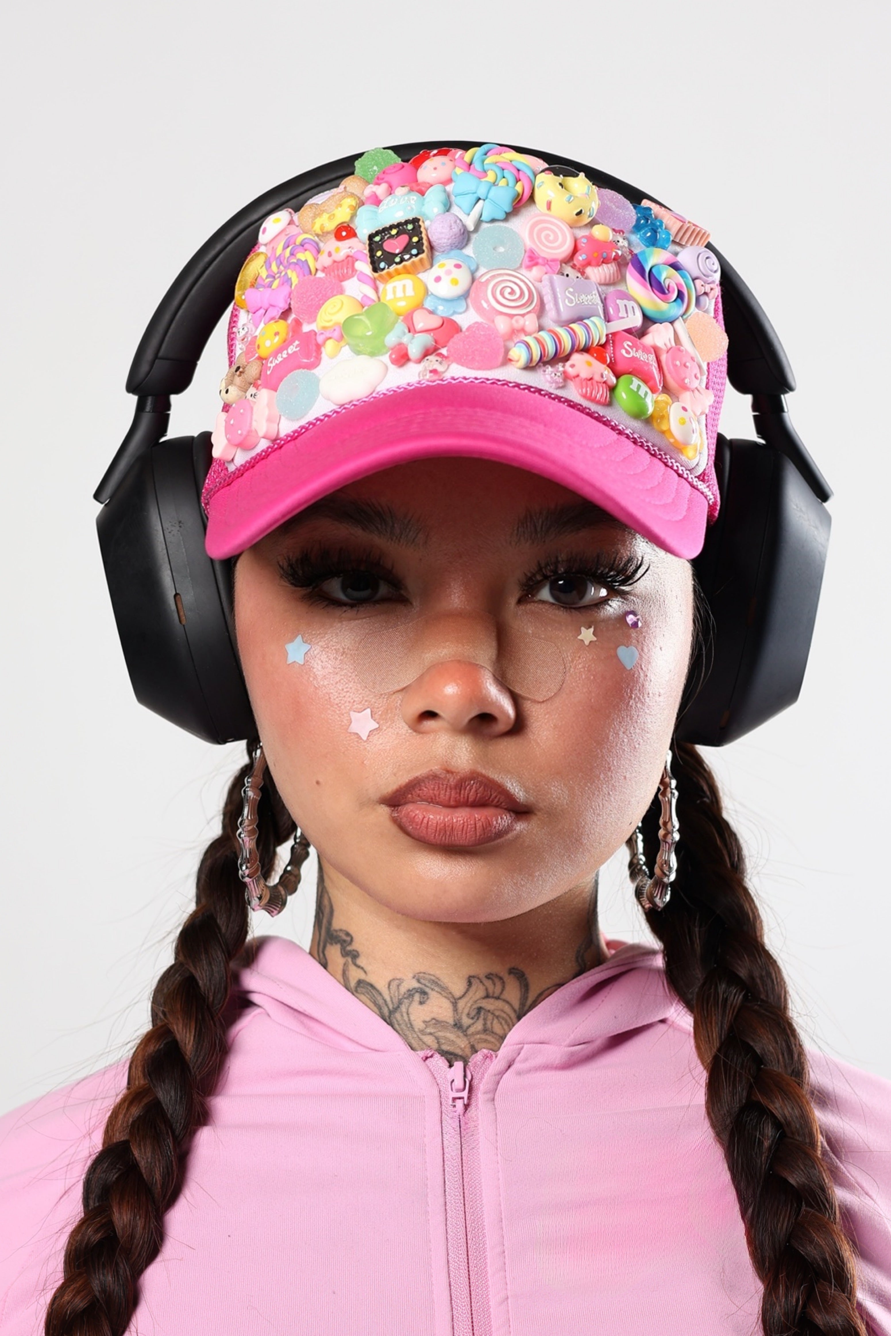 HARD CANDY TRUCKER HAT