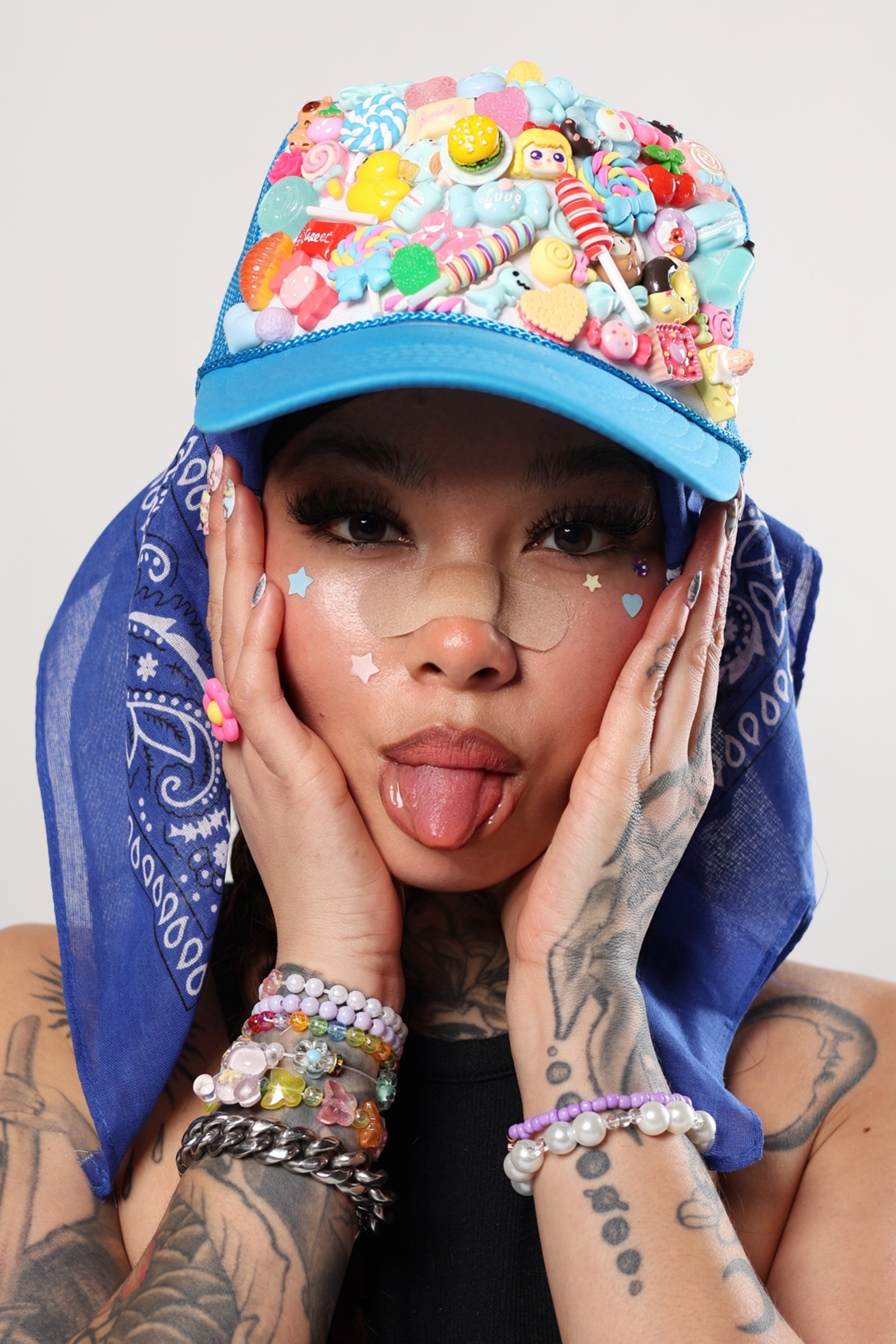 HARD CANDY TRUCKER HAT